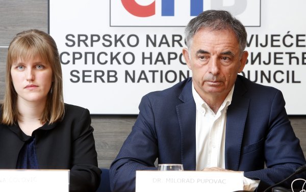 Nina Čolović i Milorad Pupovac