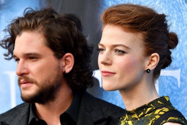 Rose Leslie i Kit Harington