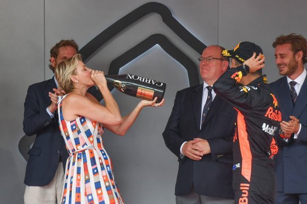 Princ Albert II od Monaca i princeza Charlene