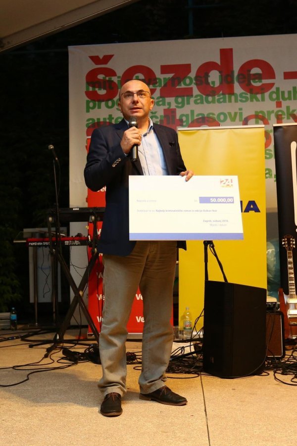 Josip Mlakić dobitnik je nagrade za najbolji krimić na Zagreb Book Festivalu