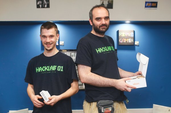 Ivan Krpan i Vedran Gligo, članovi udruge Hacklab01