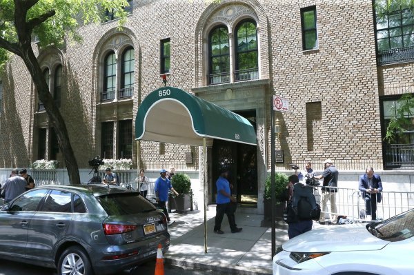 Kate Spade pronađena mrtva u svom stanu u Park Avenueu