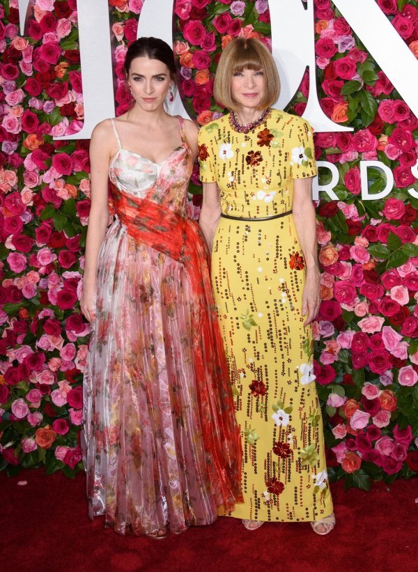 Anna Wintour i Bee Shaffer na crvenom tepihu Tony Awardsa