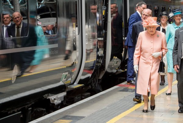 Kraljica Elizabeta II