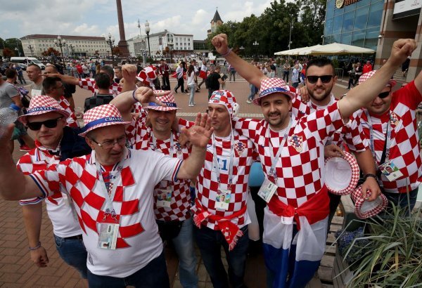 Hrvatski navijači okupirali centar Kalinjingrada