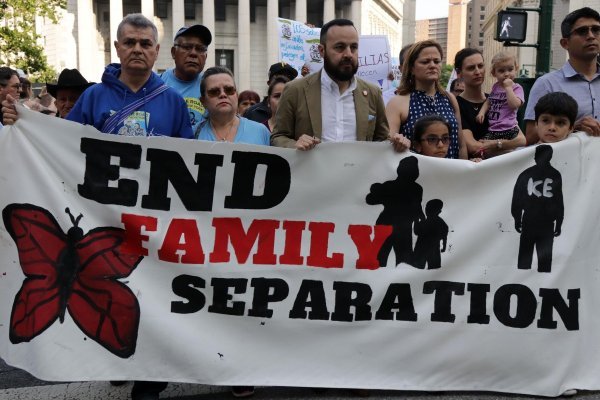 Prosvjedi protiv razdvajanja obitelji