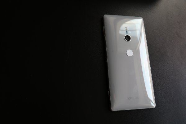 Sony Xperia XZ2
