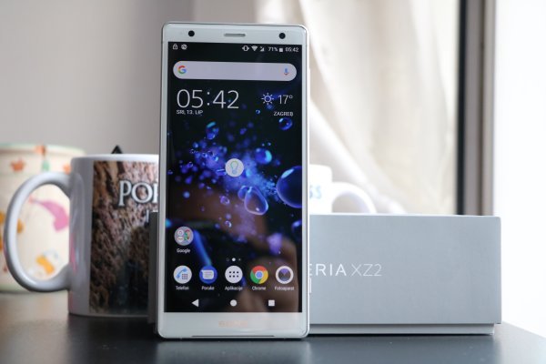 Sony Xperia XZ2