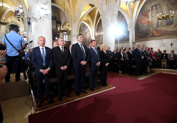 Kardinal Bozanić predvodio misu za domovinu