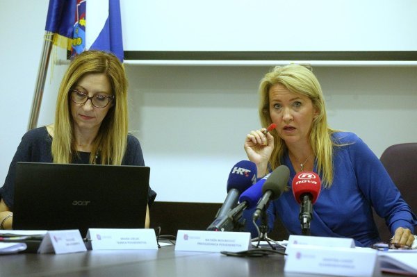 Majda Uzelac, Nataša Novaković
