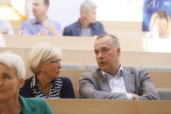Ariana Bazala Mišetić i Davor Tomašković
