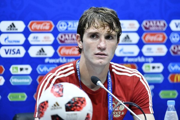 Mario Fernandes, Brazilac s ruskim državljanstvom