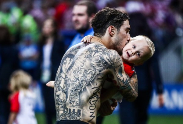 Šime Vrsaljko sa Vidinim sinom Davidom