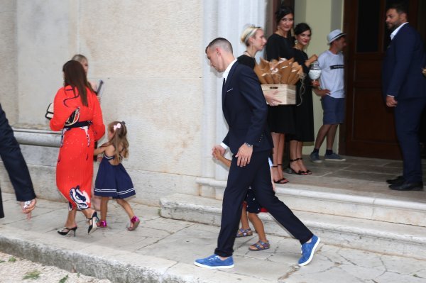 Ivan Perišić sa suprugom Josipom i djecom