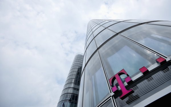 I u trećem tromjesečju Hrvatski Telekom nastavio je s investicijama te je do sada investirano 1.241 milijun kuna