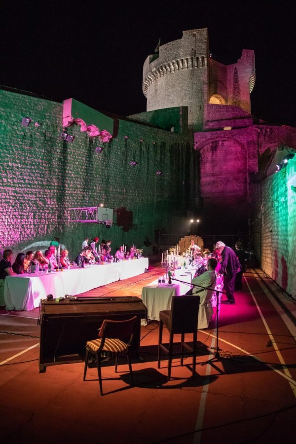 Premijera projekta Odbrojavanje - na piru s Držićem i Nalješkovićem na Minčeti i u njoj