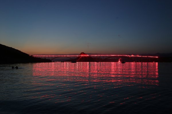 Bakljada na Krčkom mostu