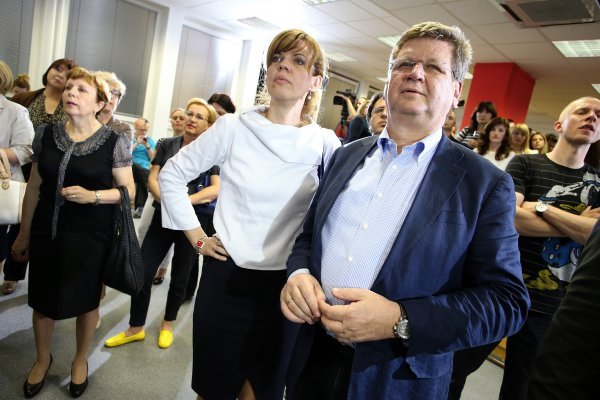 Praćenje rezultata izbora za zastupnike u EU parlament u stožeru SDP-a. Biljana Borzan i Mirando Mrsić