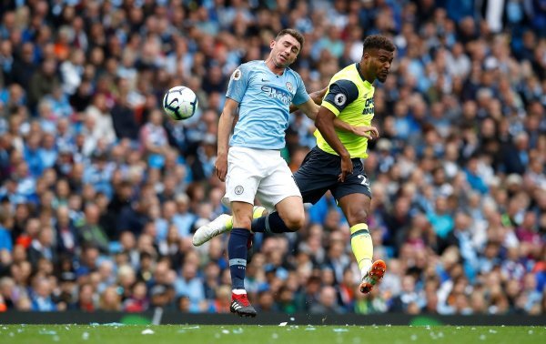 Manchester City (Aymeric Laporte) - Huddersfield Town (Steve Mounie)