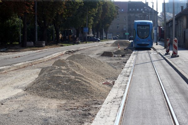 Radovi na rekonstrukciji prometnice i tramvajske pruge na Zapadnom kolodvoru