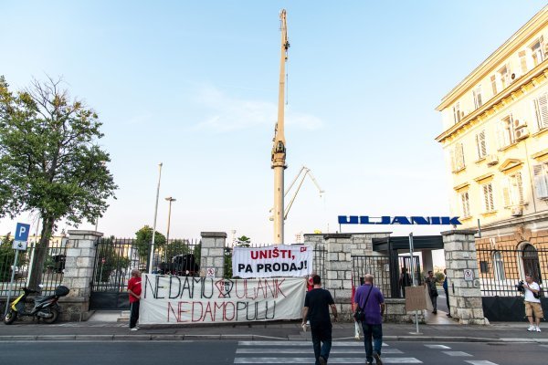 Radnici Uljanika započeli štrajk zbog neisplaćenih plaća za srpanj