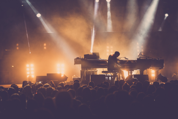 Nils Frahm nastupio je na otvorenju Dimensions festivala 2014. godine