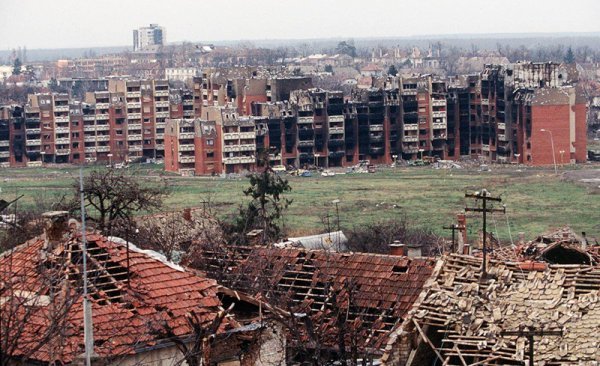 Panorama uništenog centra Vukovara