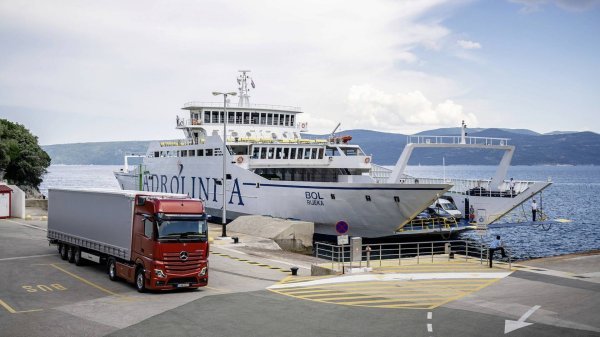 Mercedes-Benz Actros