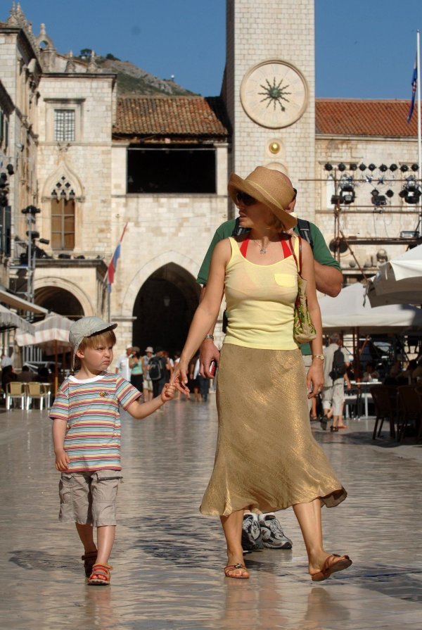 Irina Abramovič sa sinom u Dubrovniku