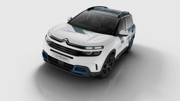 Citroen C5 Aircross PHEV Concept