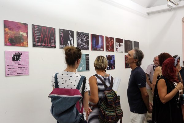 Izložba 'Ri Rock papiri' dizajnera Mladena Stipanovića