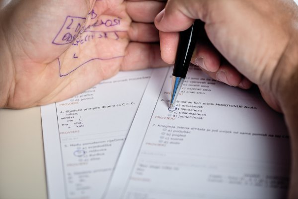 Varanje i prepisivanje na ispitima