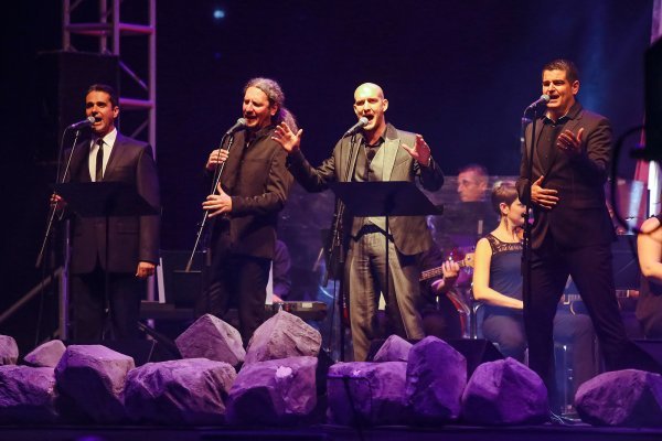 Četiri tenora i Zagrebačka filharmonija nastupili u Ciboni