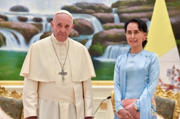 Papa Franjo i Aung San Suu Kyi