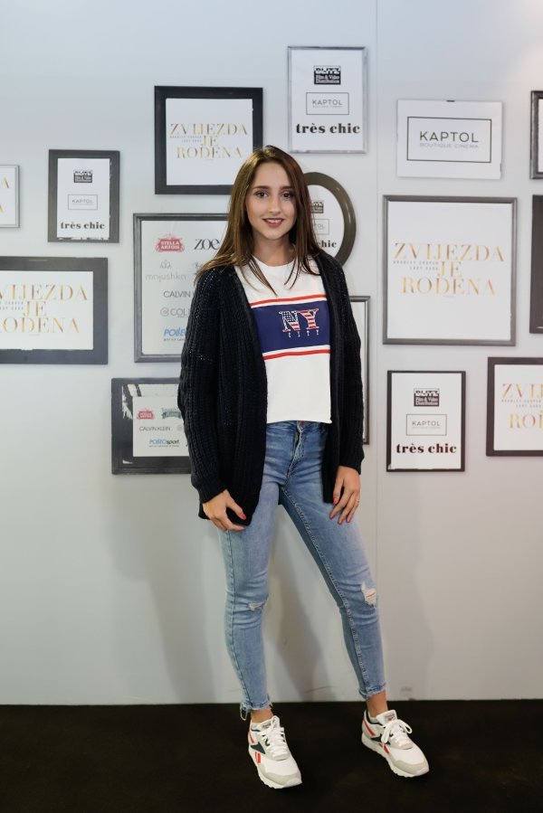 @mr.moncina (Monika)