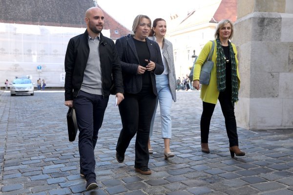 Inicijativa Narod odlučuje o tužbi protiv ministra Kuščevića