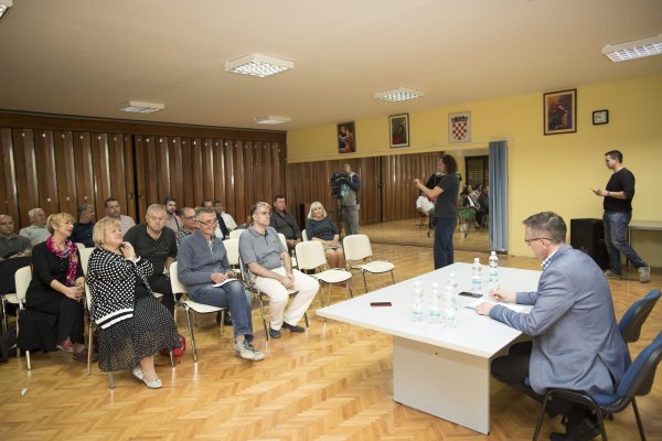 Osnivačka skupština Glasa u Splitu