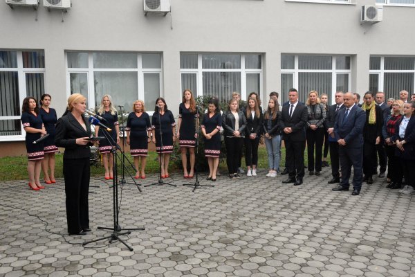 Kolinda Grabar-Kitarović na otvaranju privremenog Ureda predsjednice u Slavonskom Brodu