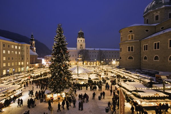 Weihnachtsmarkt Salzburg Österreich Werbung