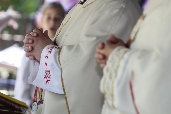 Ne možete dovijeka prodavati bozu o skrušenosti i samprijegoru, skromnosti, a istodobno sami biti bahati, sebični, halapljivi i strogi