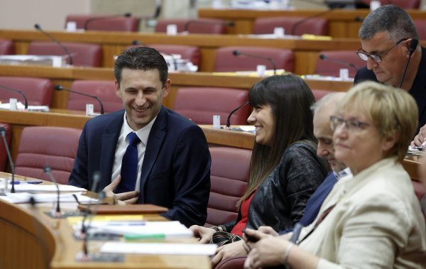 Božo Petrov, Sonja Čikotić