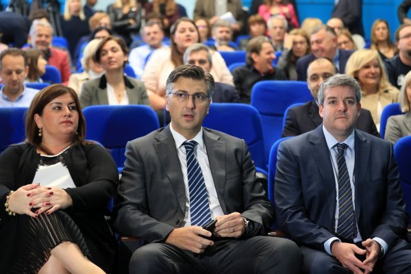 Andrej Plenković na Institutu Ruđer Bošković