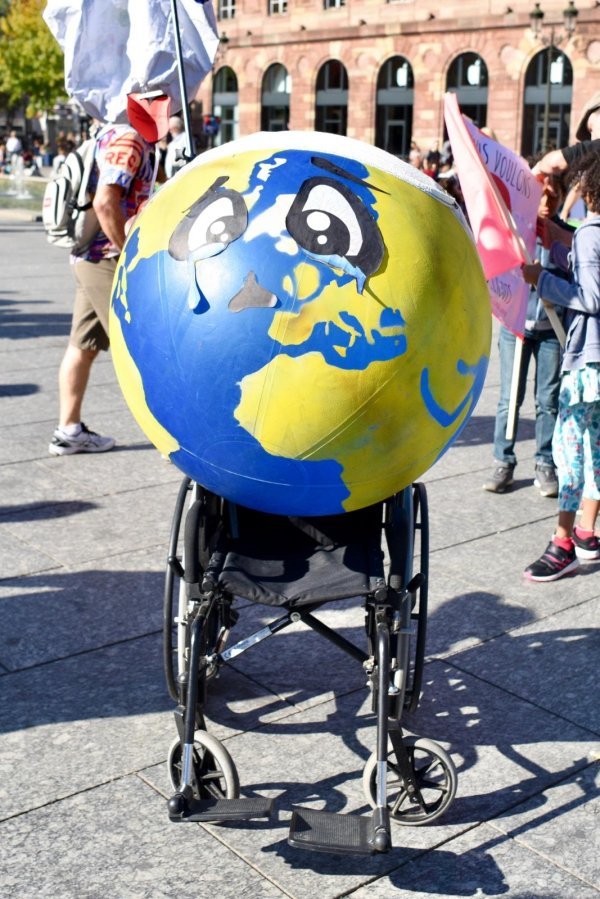 Okupljanje za očuvanje okoliša i klime, Francuska