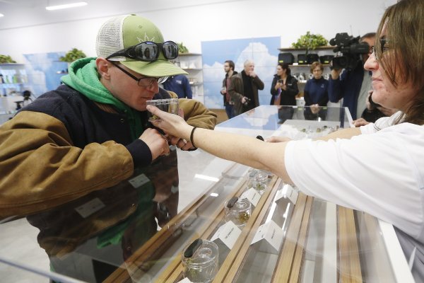 Kanada legalizirala marihuanu