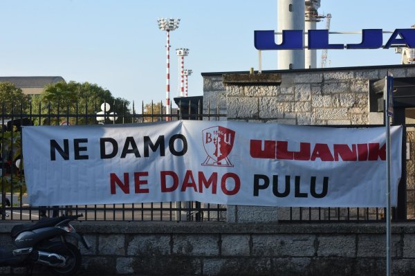 Radnici Uljanika ponovo u štrajku jer im nije isplaćena plaća za rujan