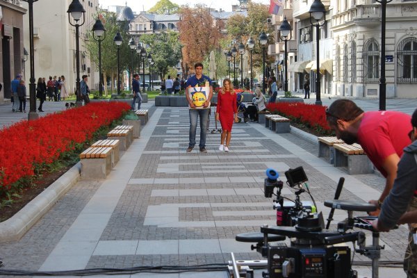 Jednostavno. Bolje. Povoljnije.  (1)