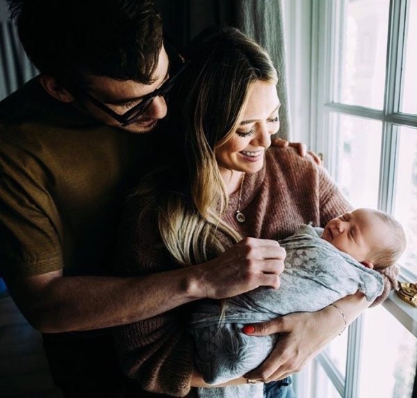 Hilary Duff, Matthew Koma i mala Banks Violet Bair