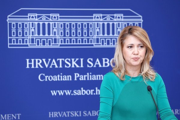 Milanka Opačić