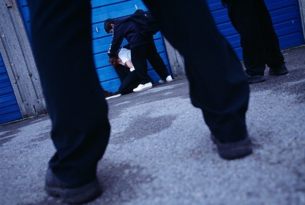 Brutalan napad u Novom Zagrebu: Desetogodišnjak teško ozlijeđen, vršnjak mu prijetio smrću