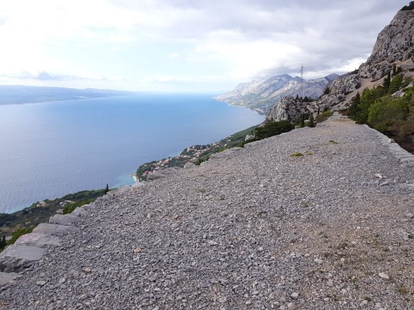 Francuska cesta u Brelima